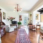 Villa Mimmina 8, Emma *